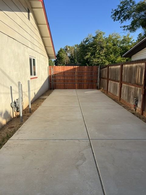 202 Mesa St #1 - Photo 6 of 10