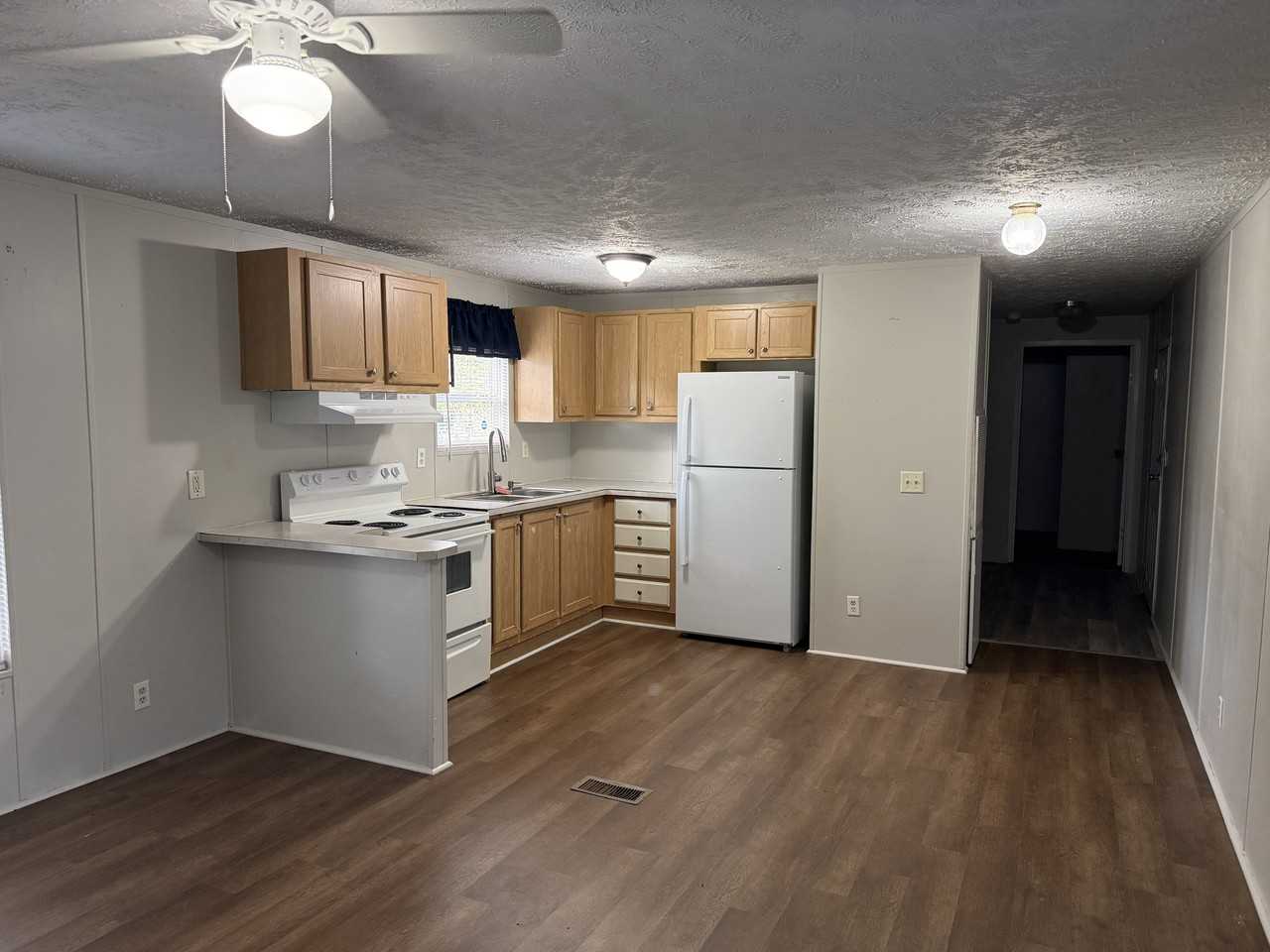 120 Pecan St #1 - Photo 3 of 18