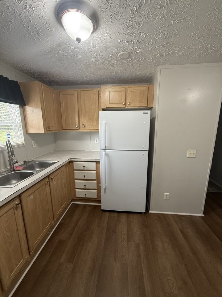 120 Pecan St #1 - Photo 7 of 18