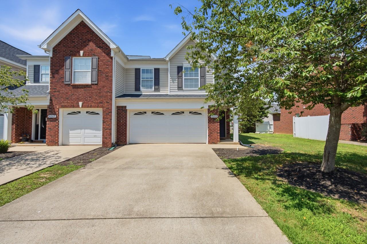 4249 Aurora Cir #1