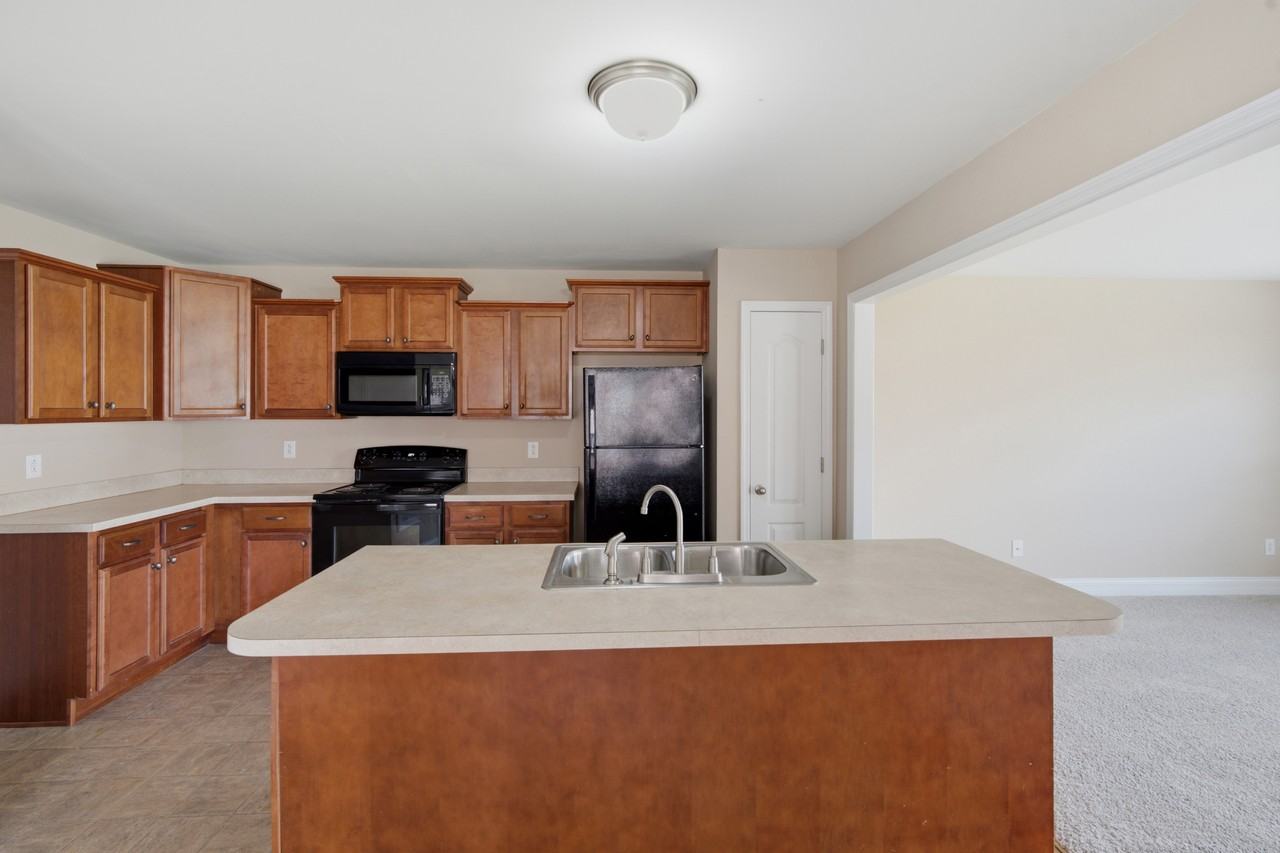 4249 Aurora Cir #1 - Photo 4 of 10