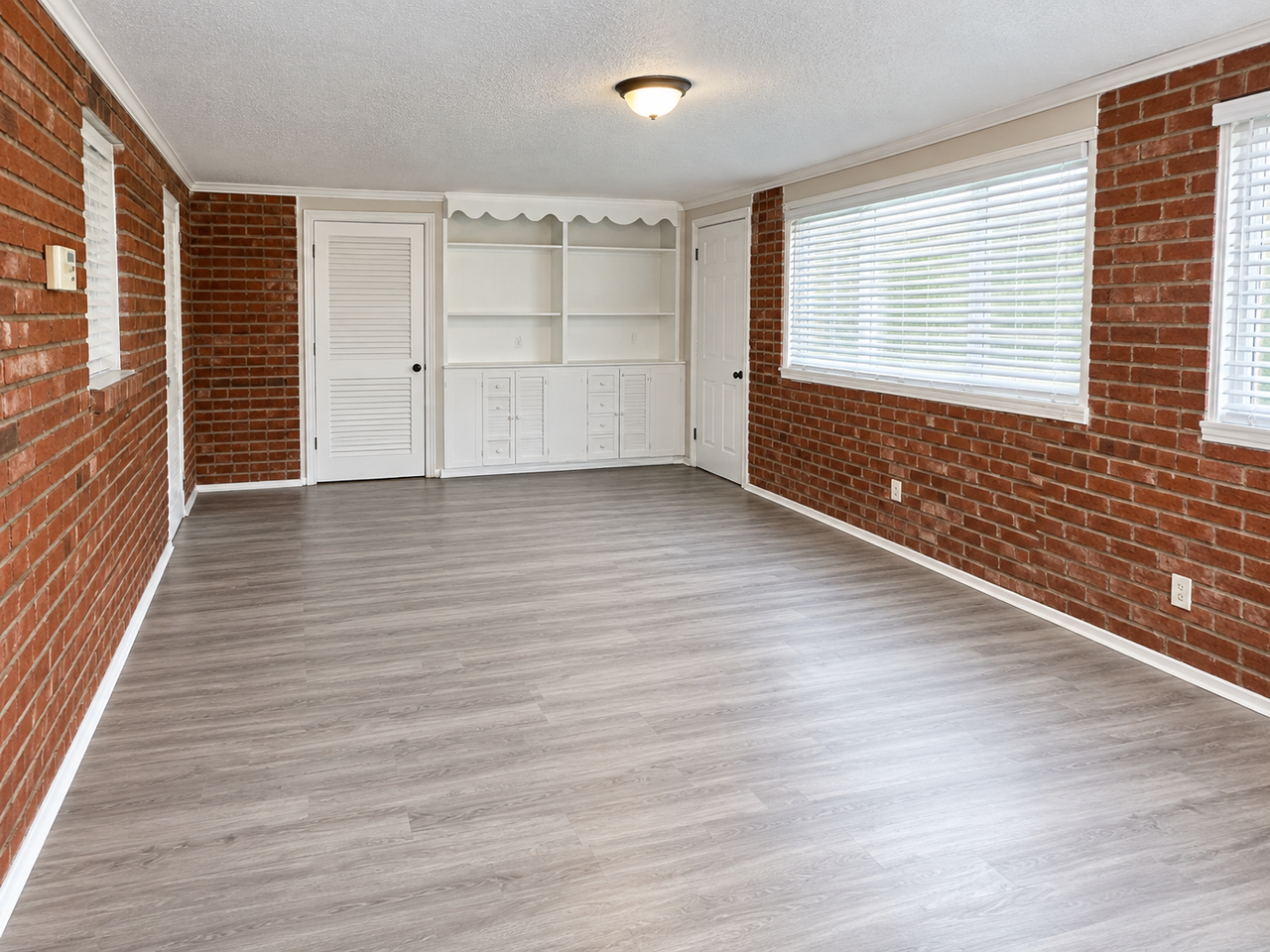 3370 Debby St #1 - Photo 6 of 9