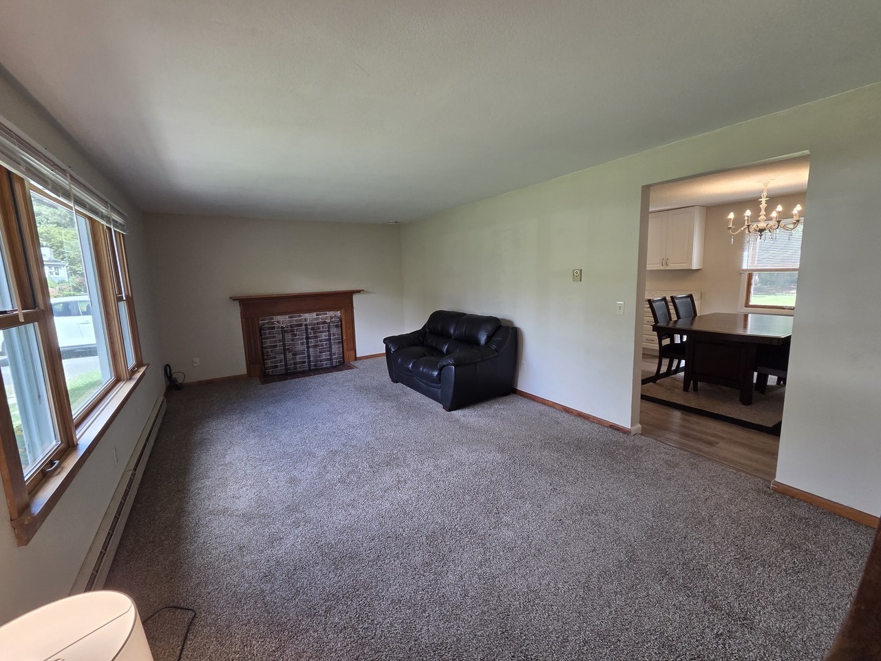 9 Applewood Ln #1 - Photo 5 of 17