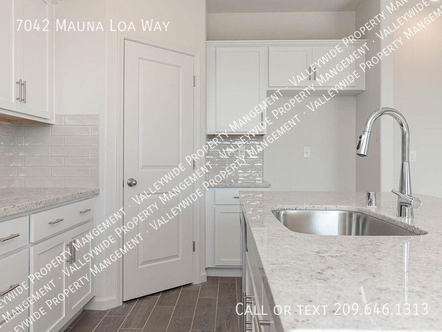 7042 Mauna Loa Way #1 - Photo 4 of 50