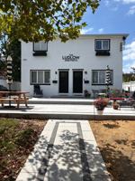 featured image of 404 7th Ave