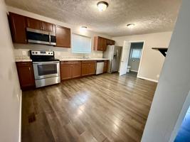 featured image of 814 W North St