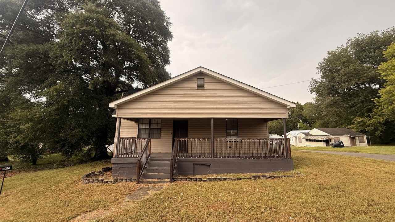 400 Pratt Hwy #1
