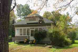 featured image of 44 Benjamin Rd #1