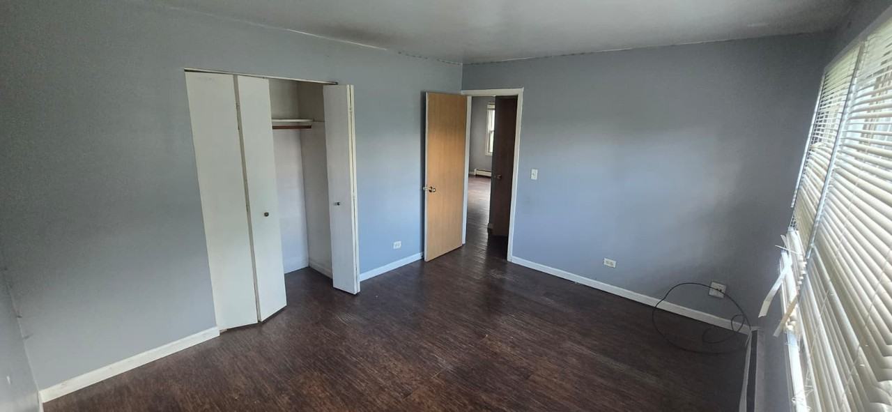 11 S Whispering Hills Dr #1 - Photo 5 of 10