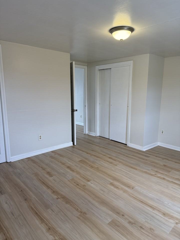 297 Lindsey Street / 105 George Street - 3 #3 - Photo 7 of 10