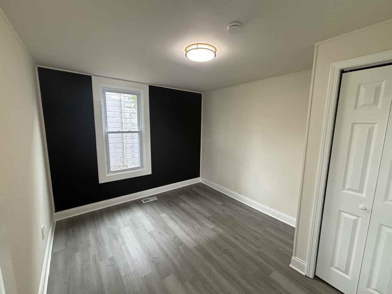 3905 Madison St #1 - Photo 5 of 10