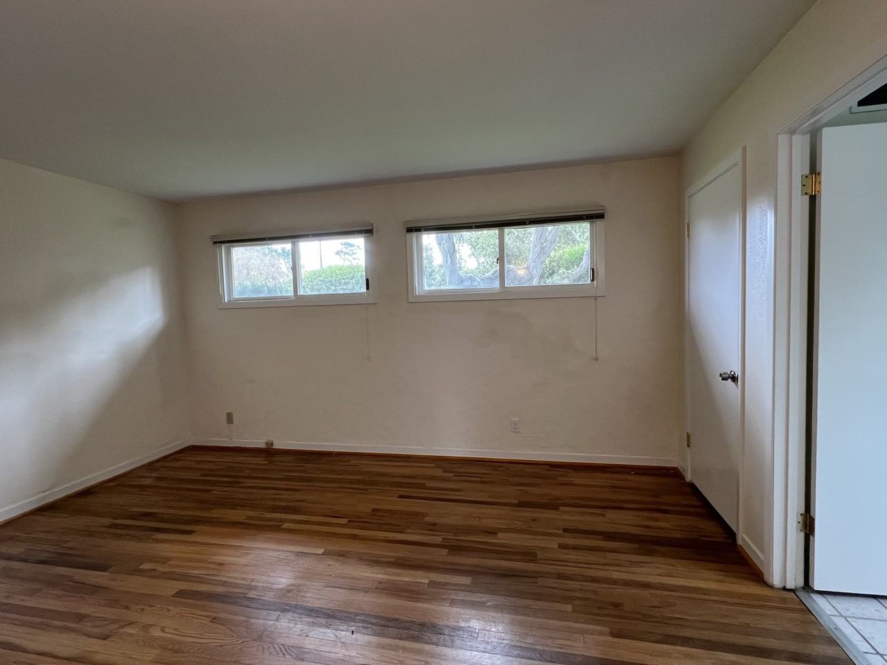 2934 Lupin Ln - Photo 3 of 13