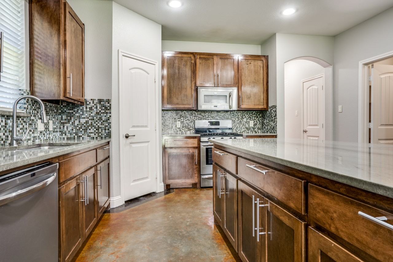 3128 Waits Ave #1 - Photo 7 of 26