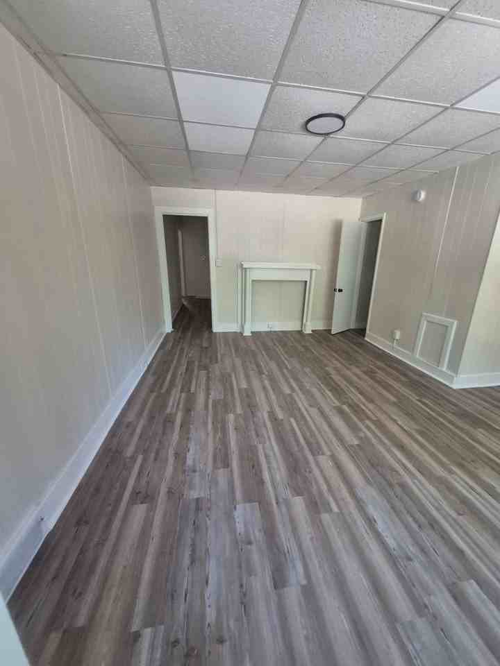 1400 Hill Ave - Photo 5 of 32