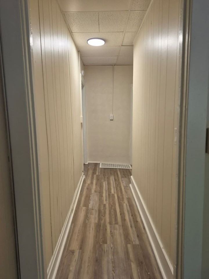 1400 Hill Ave - Photo 7 of 32