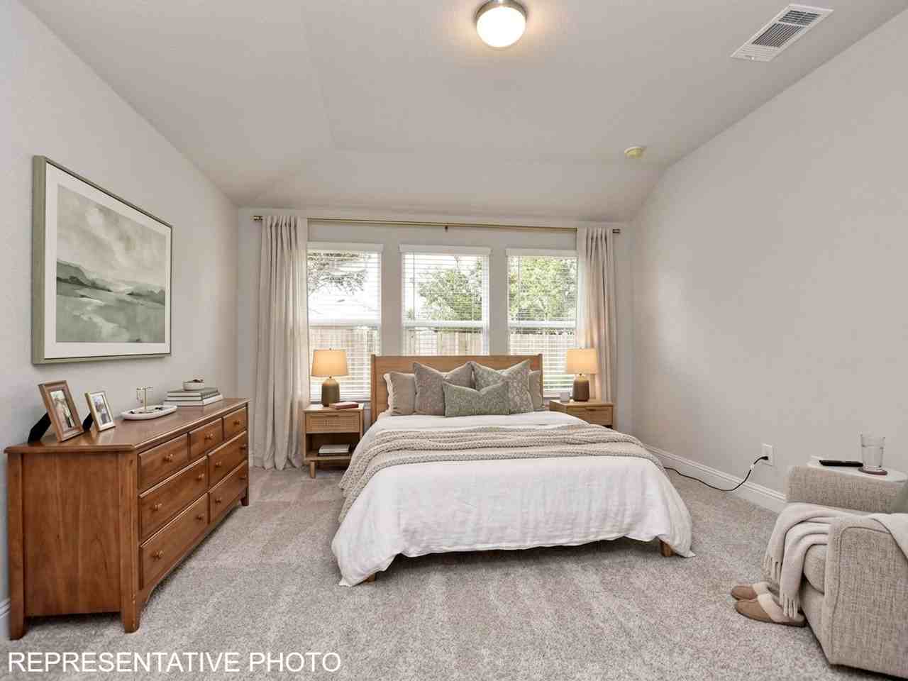8116 Bronco Ln - Photo 7 of 50