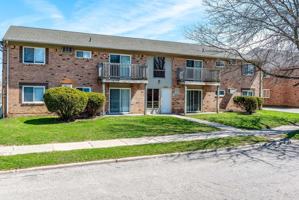 featured image of 737 Louisa St