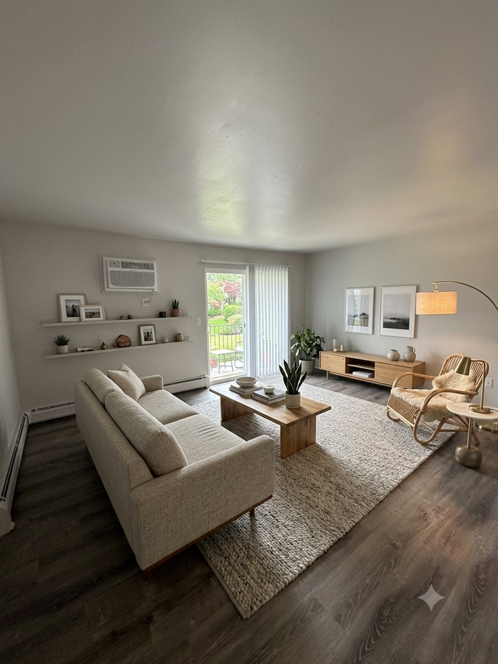 737 Louisa Street - Photo 2 of 22