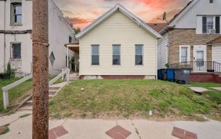 featured image of 2615 Lagrange St