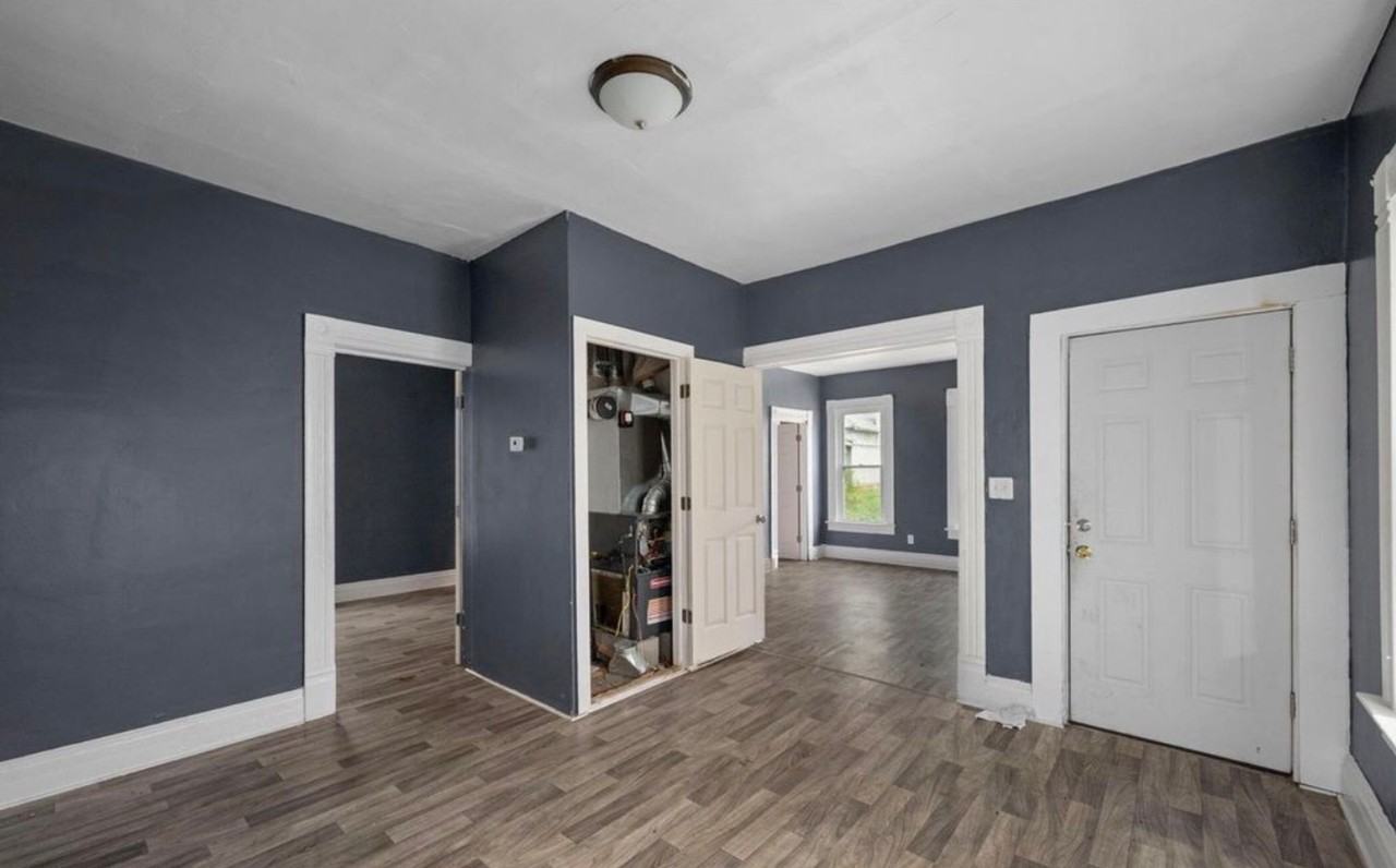 2615 Lagrange St - Photo 4 of 9