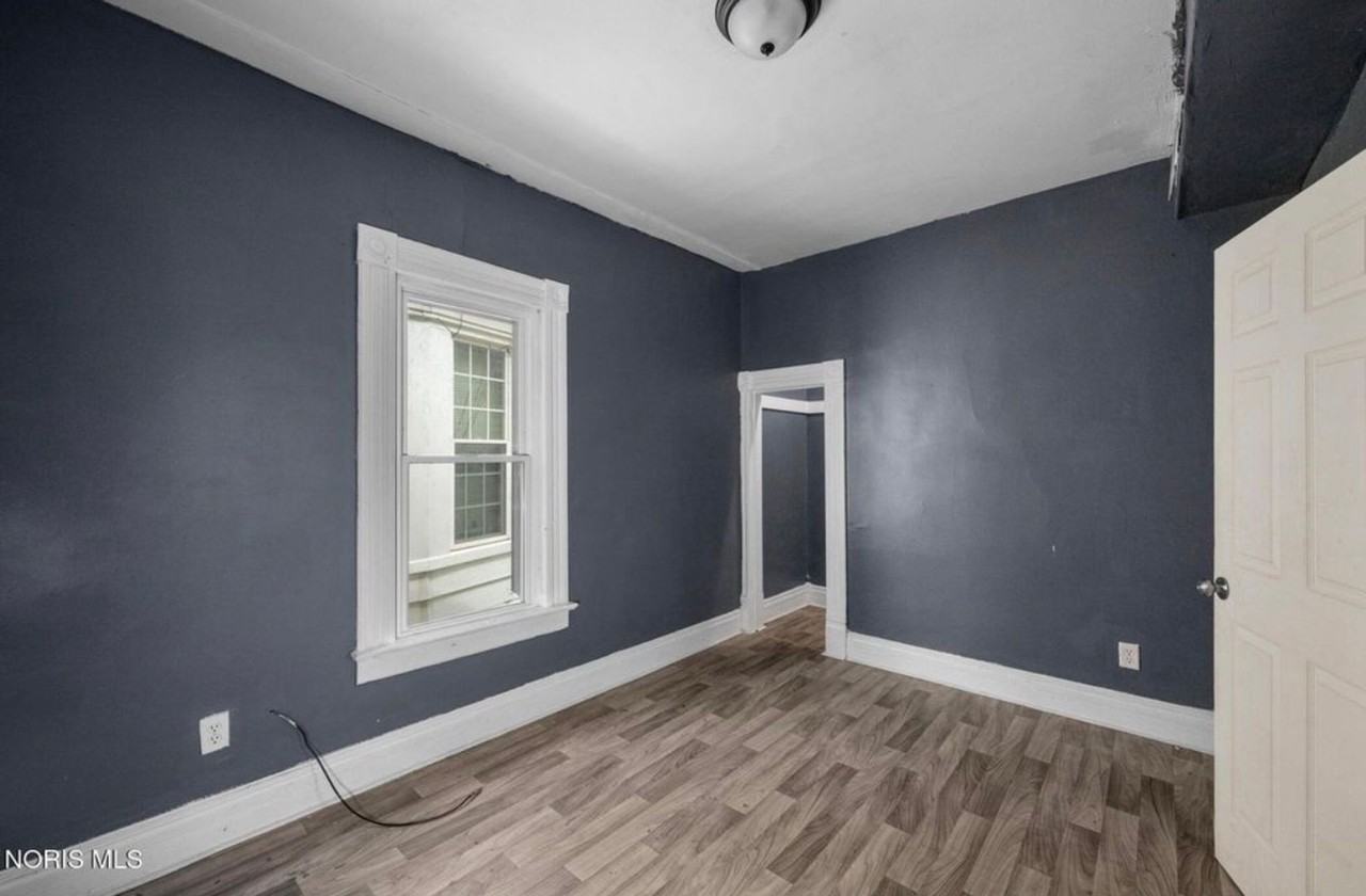 2615 Lagrange St - Photo 7 of 9