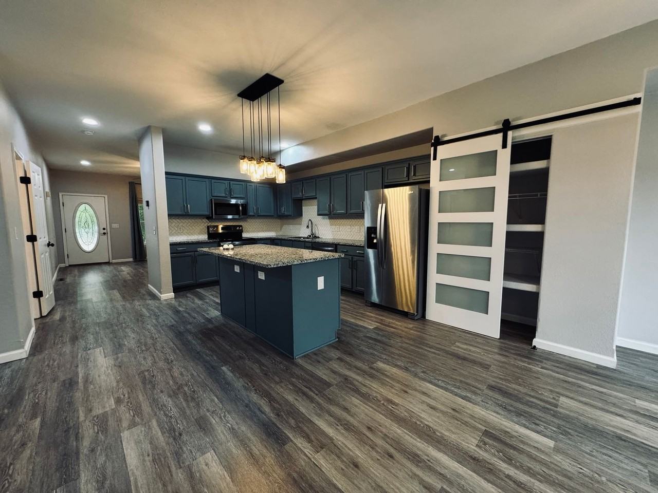 301 Carmel Valley Way - Photo 7 of 41
