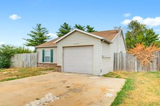 2519 Se 3rd St - Photo 1 of 1