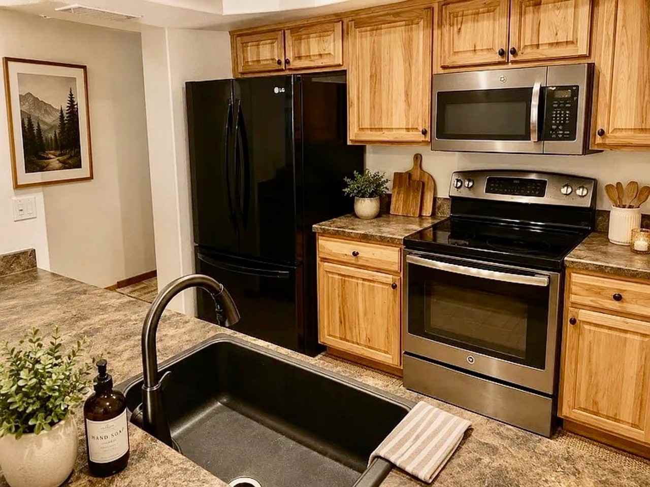 23646 Pondview Pl - Photo 4 of 21