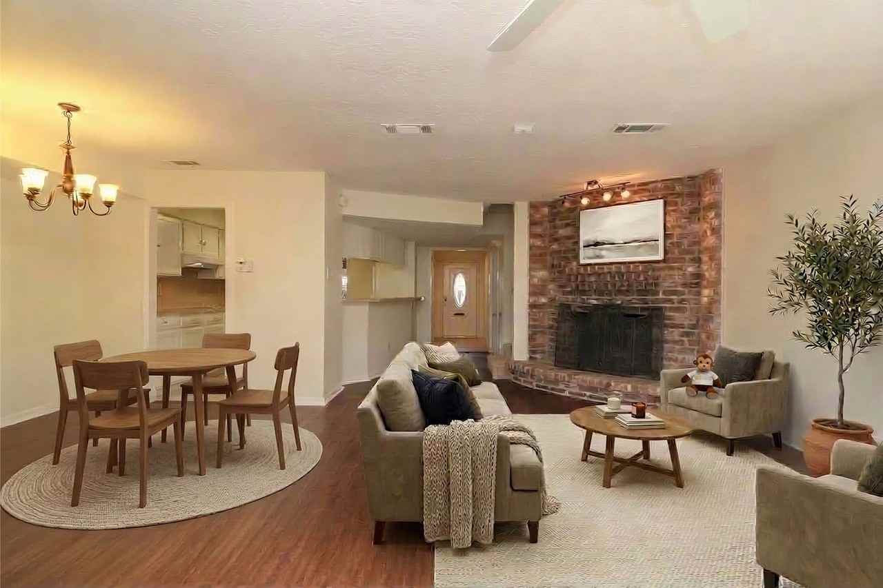 14209 Lost Meadow Ln