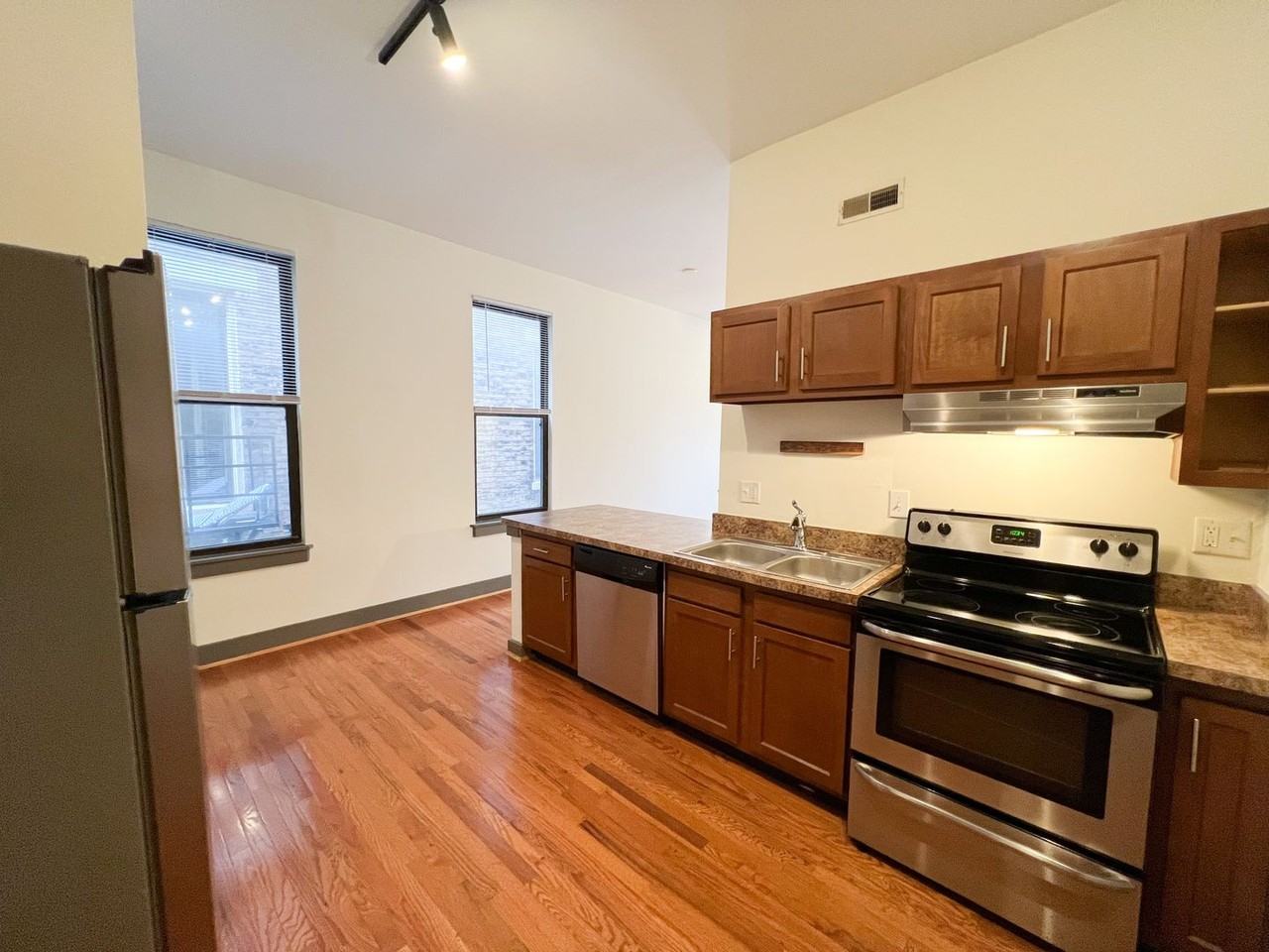 24-28 E 15th - Photo 7 of 11
