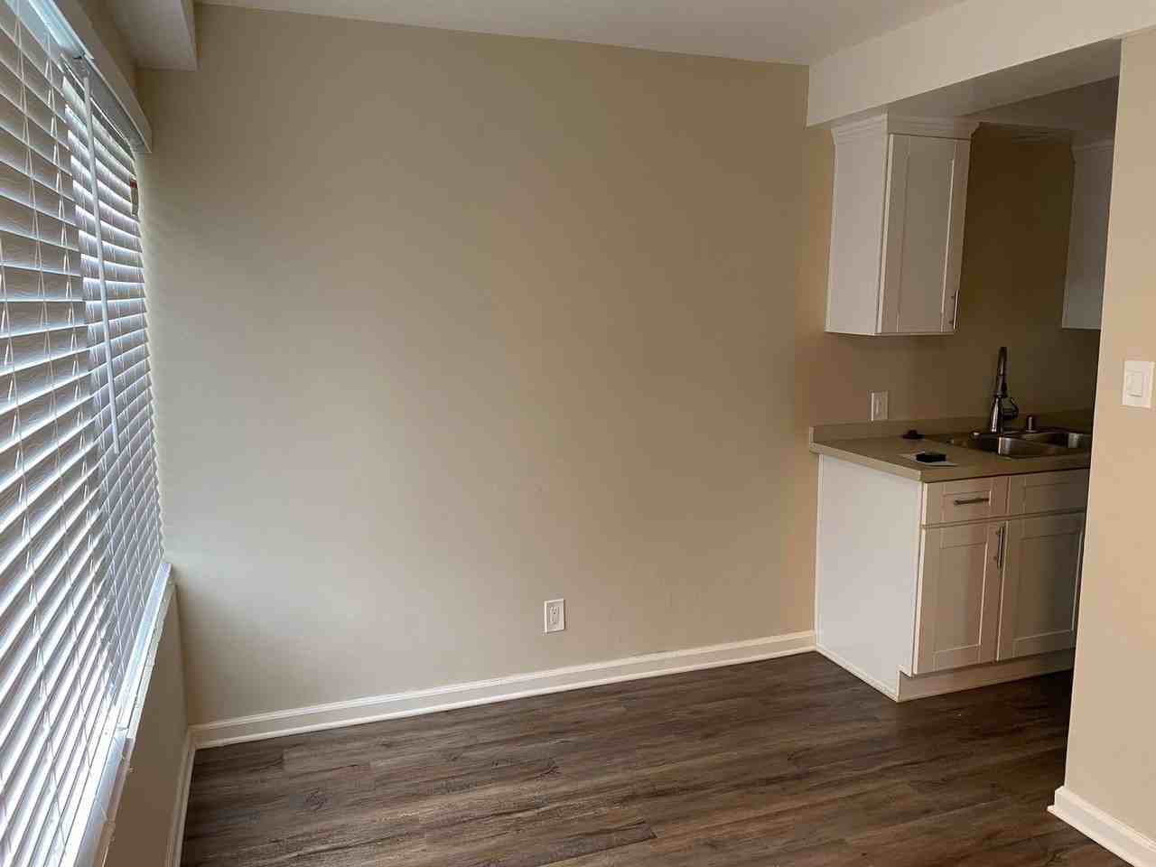 Imperial Avenue 720 - Photo 4 of 29