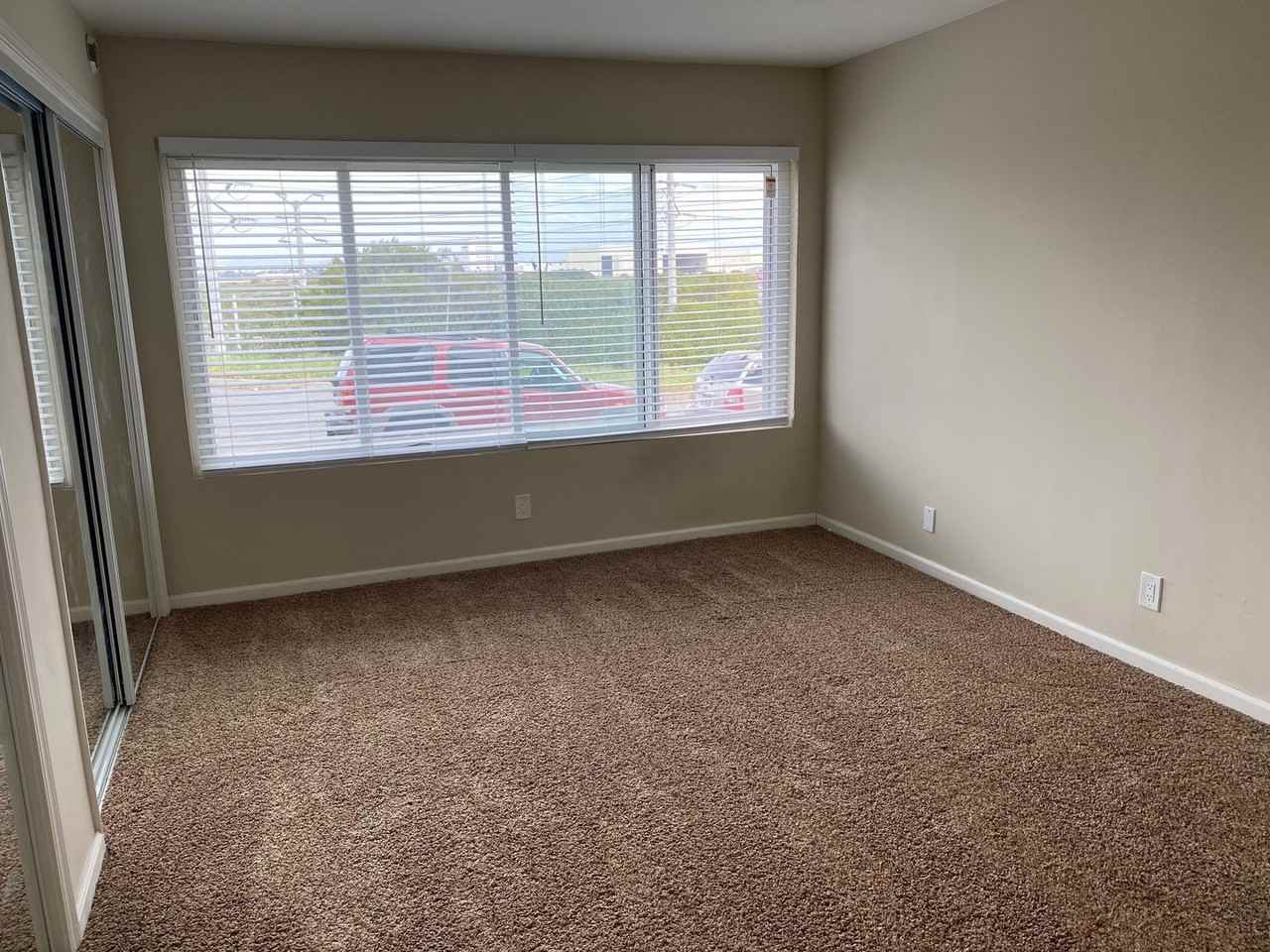Imperial Avenue 720 - Photo 7 of 29