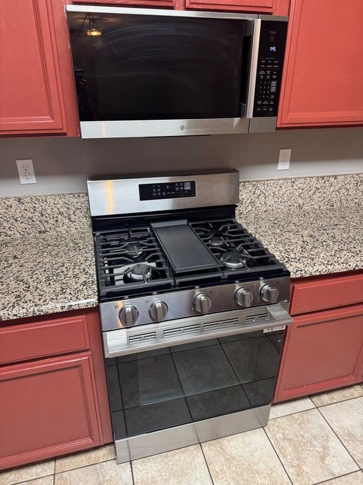 1483 Grey Bunny Dr - Photo 4 of 21