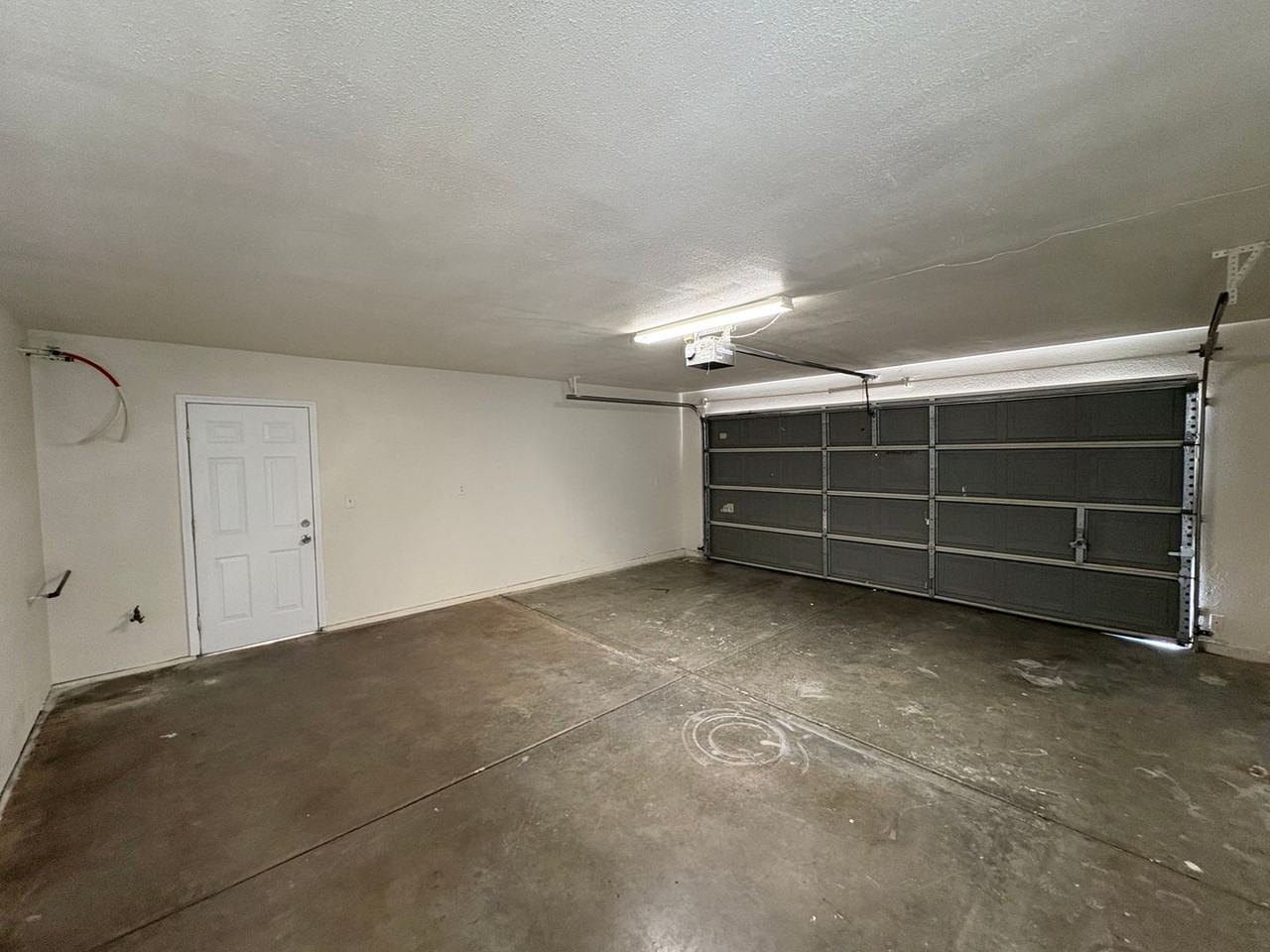 744 W Buena Vista Ave - Photo 2 of 26