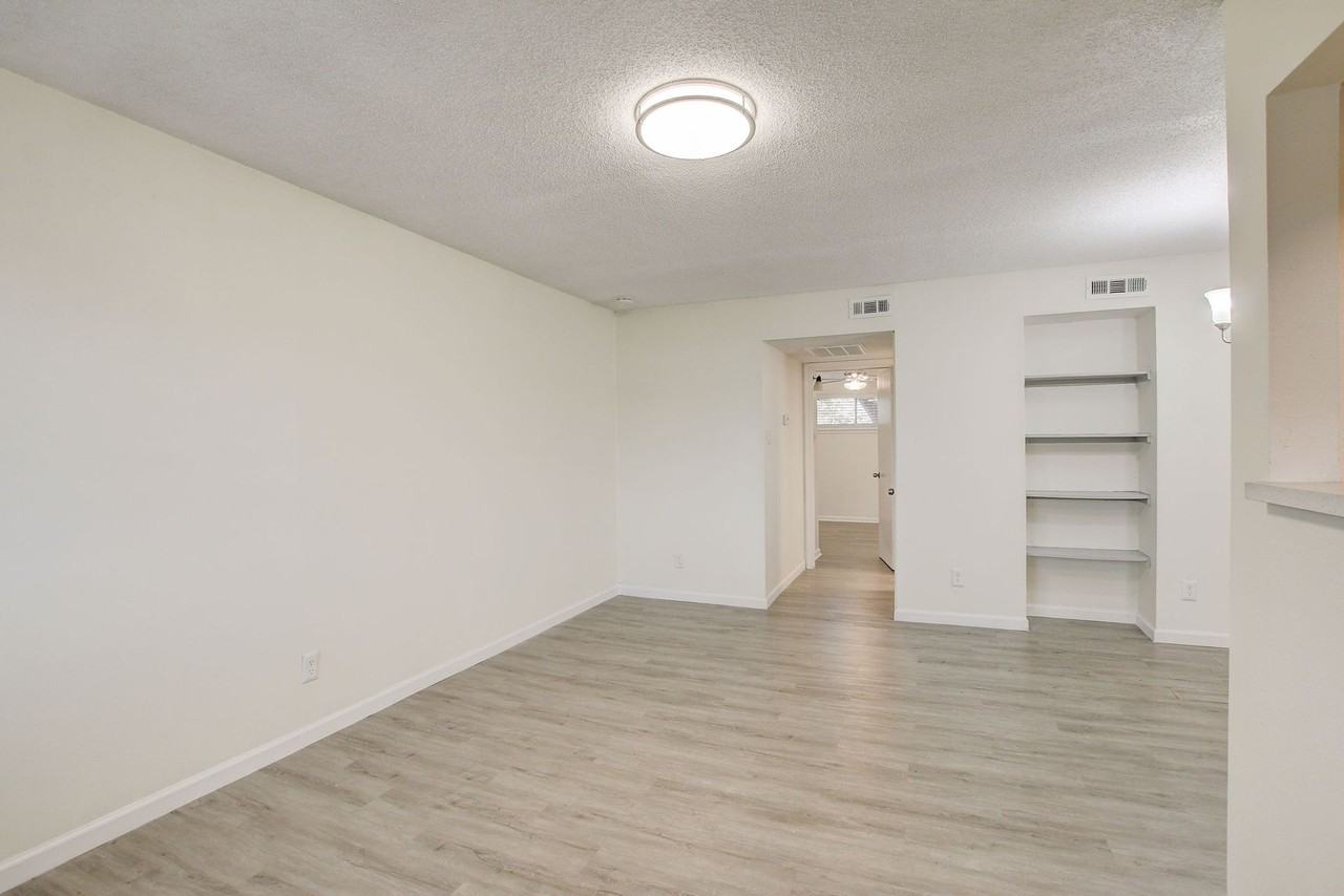 HighPoint North Apartments - Photo 3 of 34