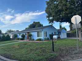 featured image of 2113 Gordon Ave