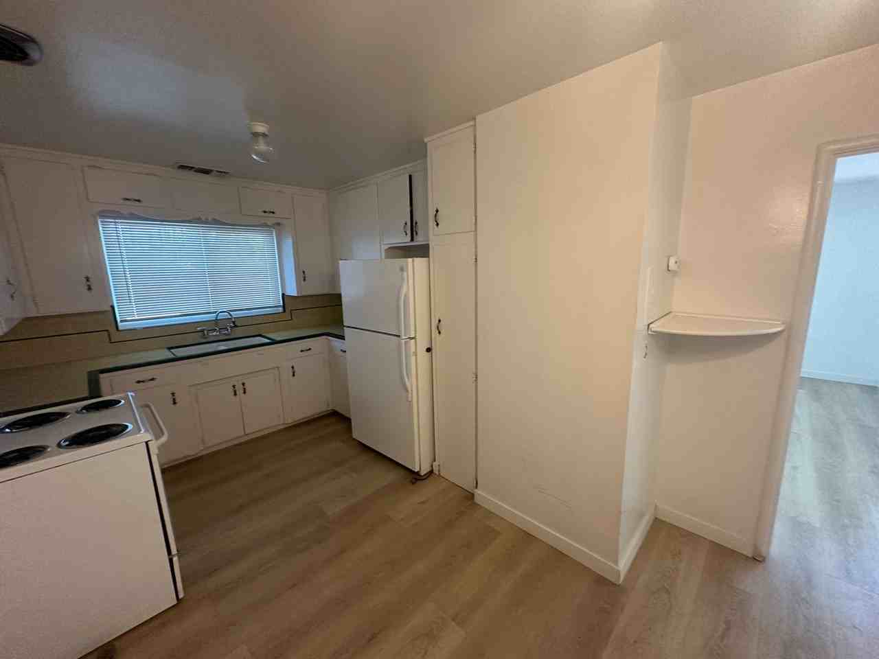 2113 Gordon Ave - Photo 6 of 6