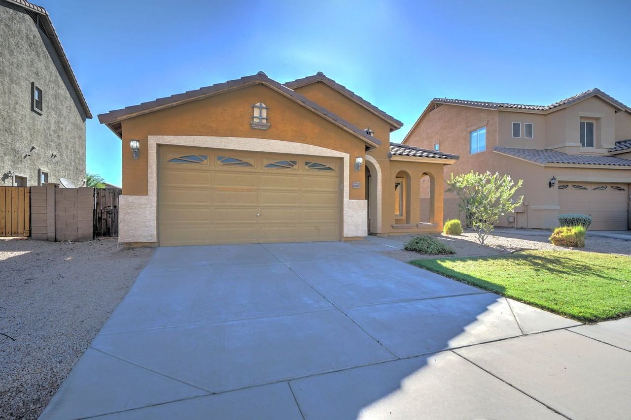 6415 S 49th Gln - Photo 3 of 38