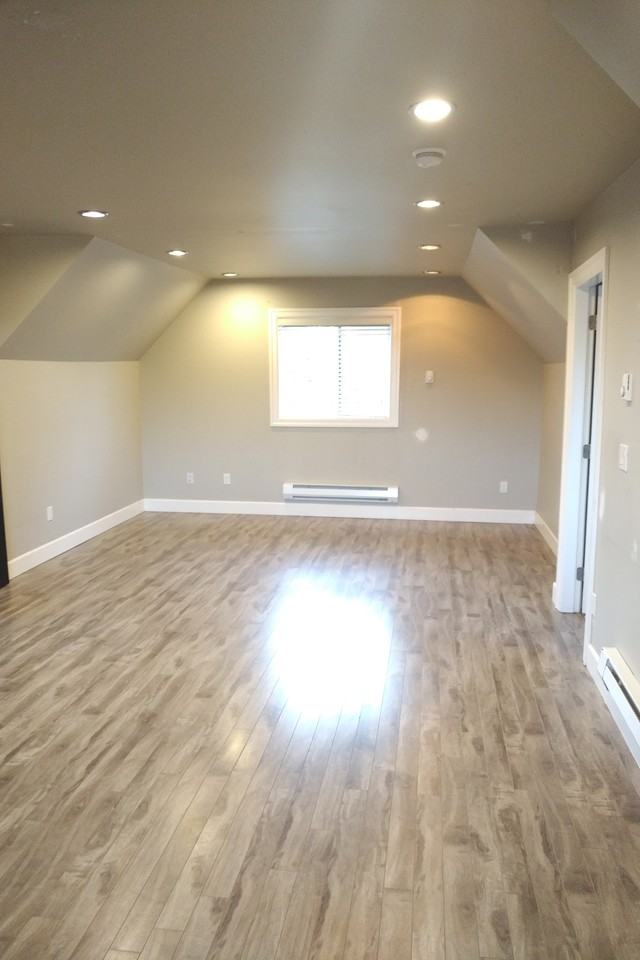 16363 36A Avenue - Photo 4 of 20
