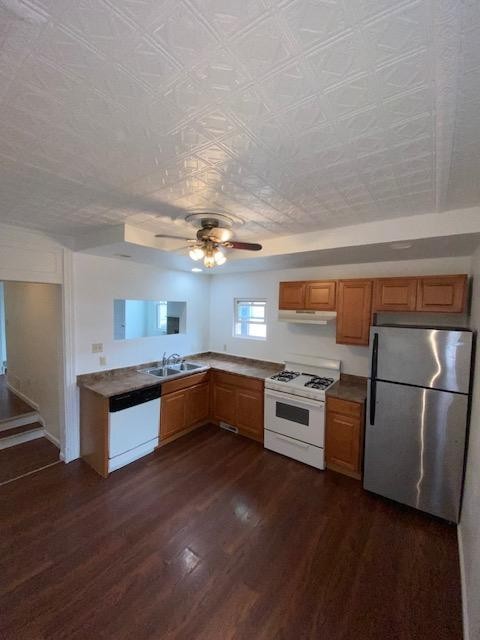 3805 Howley St Apt 2 - Photo 2 of 12
