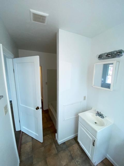 3805 Howley St Apt 2 - Photo 7 of 12