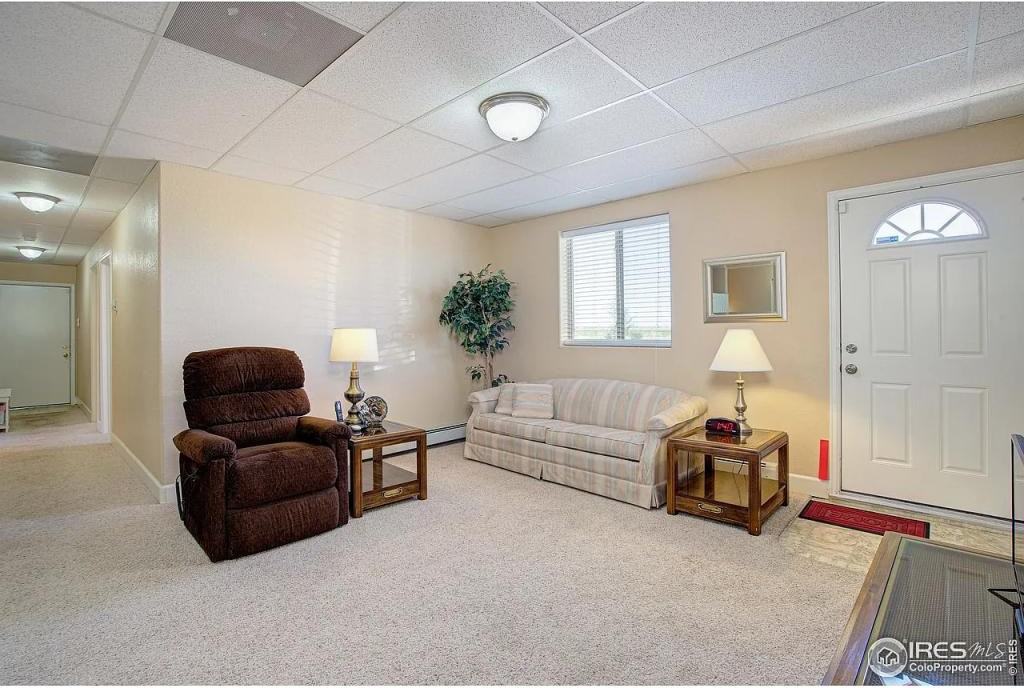 2616 E Vine Dr - Photo 5 of 8
