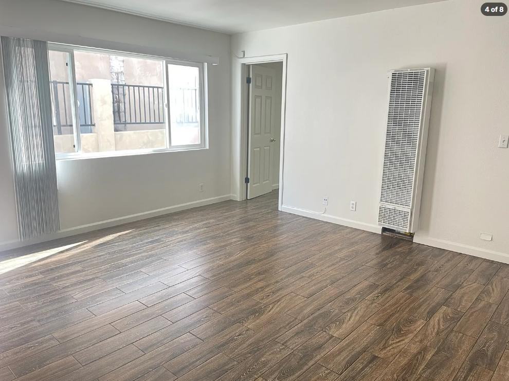 235 S Weitzel St - Photo 2 of 8