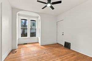 featured image of 584 Mount Vernon St