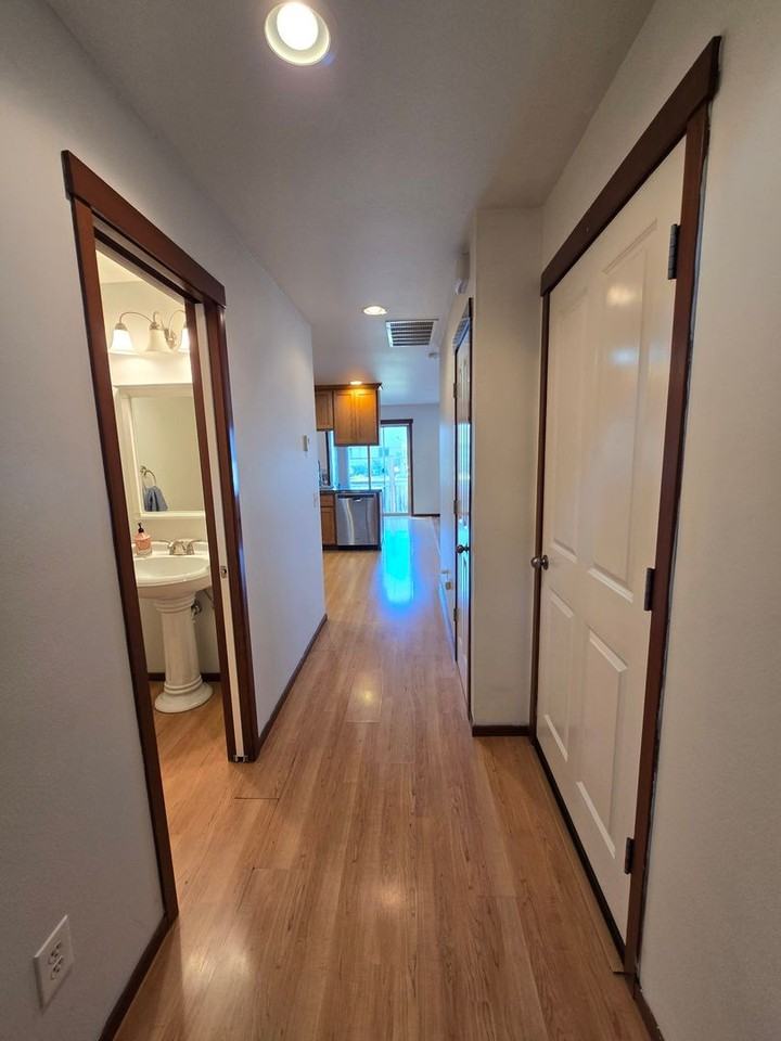 497 Harvest Edge Pl - Photo 4 of 25