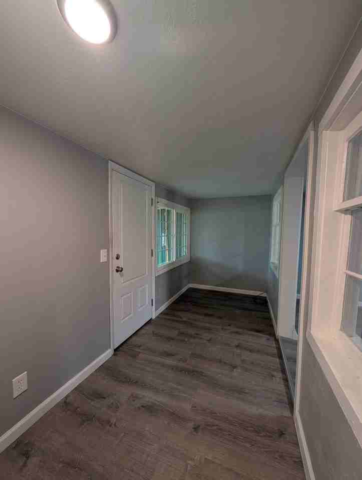 515 Miller Ave - Photo 2 of 17