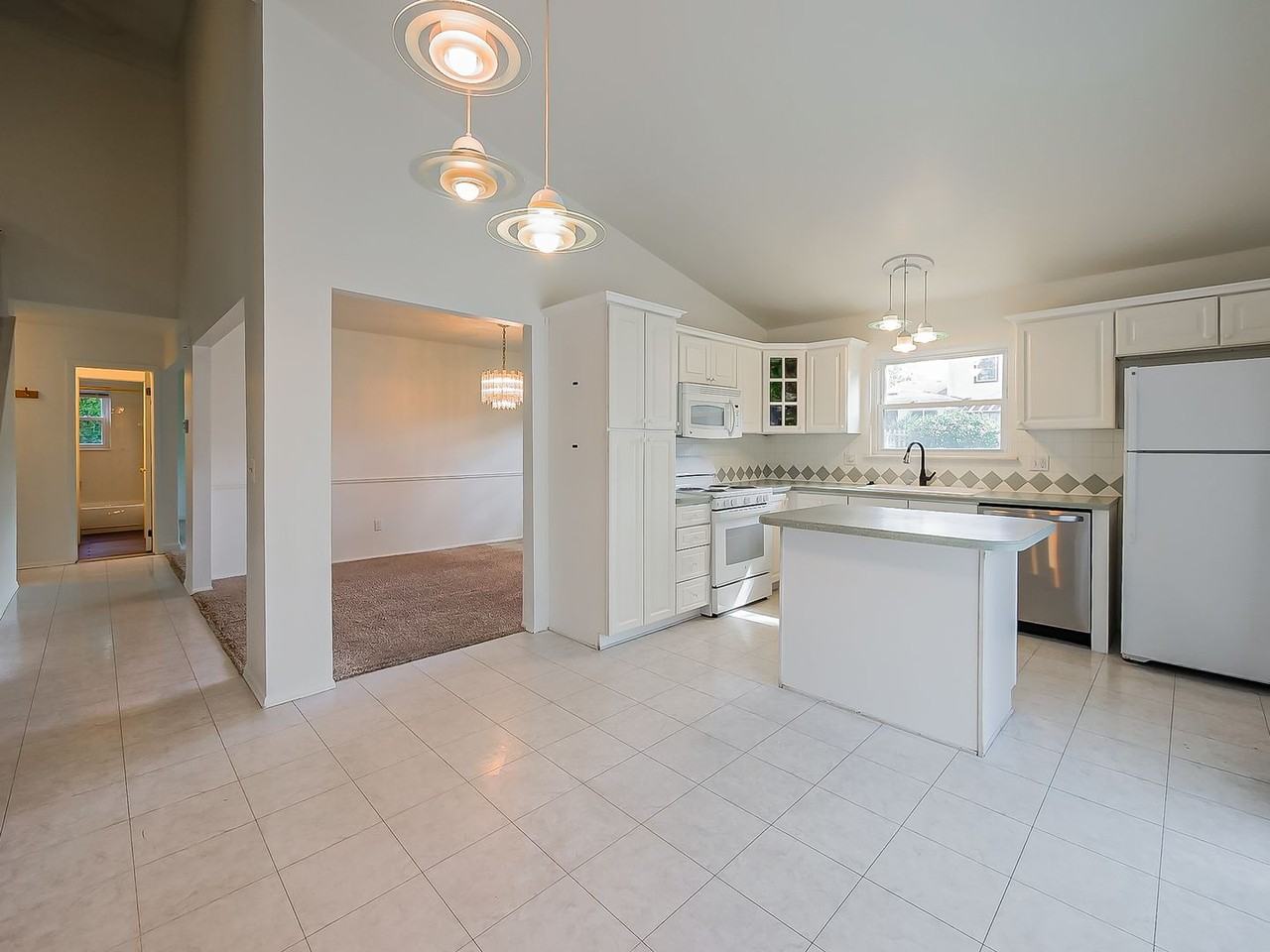42195 Park Ridge Rd - Photo 5 of 50