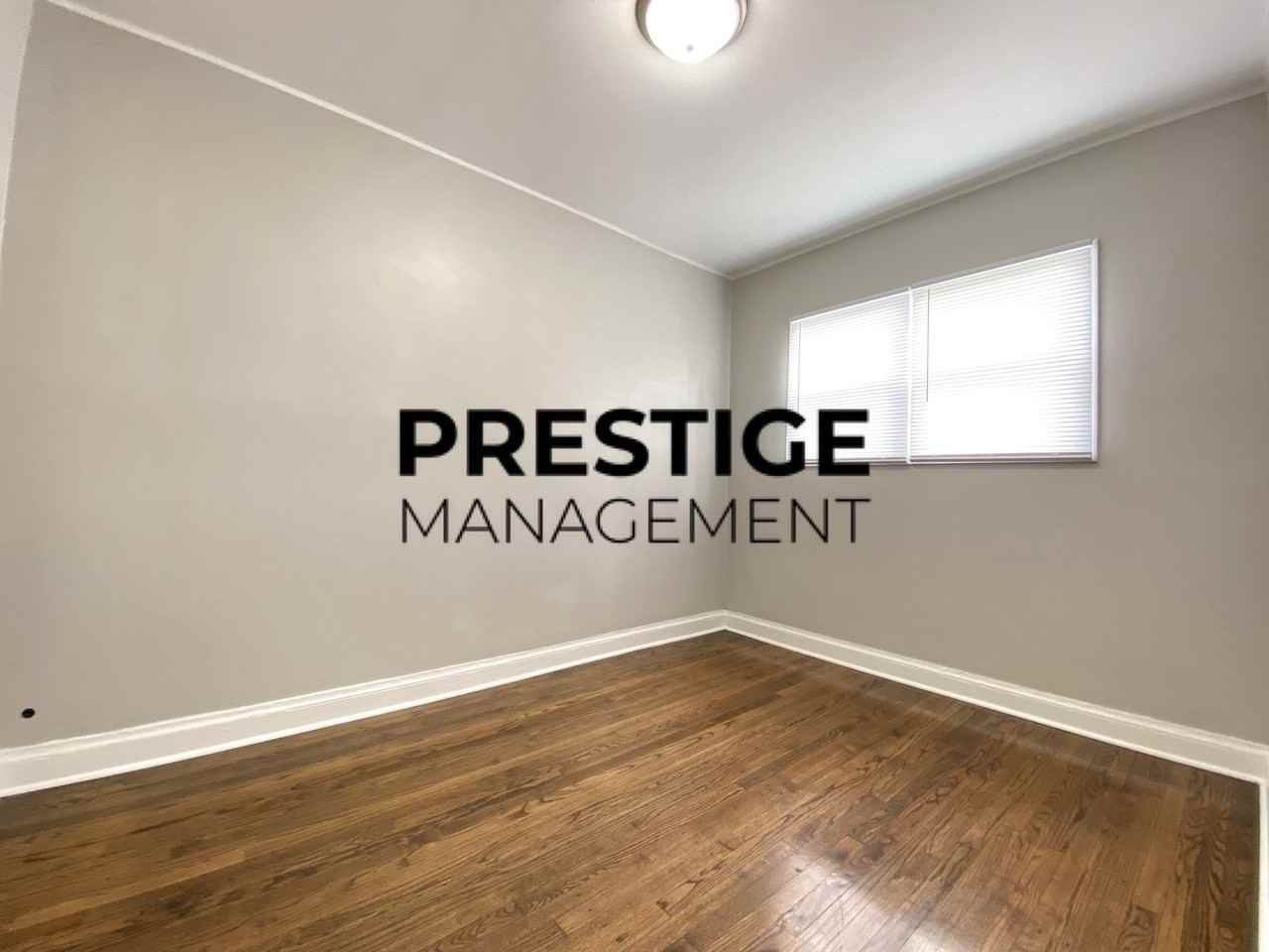3825 Connecticut St - Photo 7 of 10