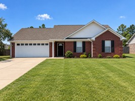 featured image of 309 Eagles Point Dr