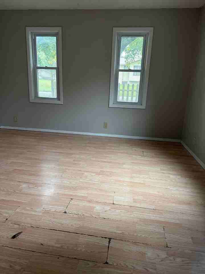 527 C St - Photo 2 of 11